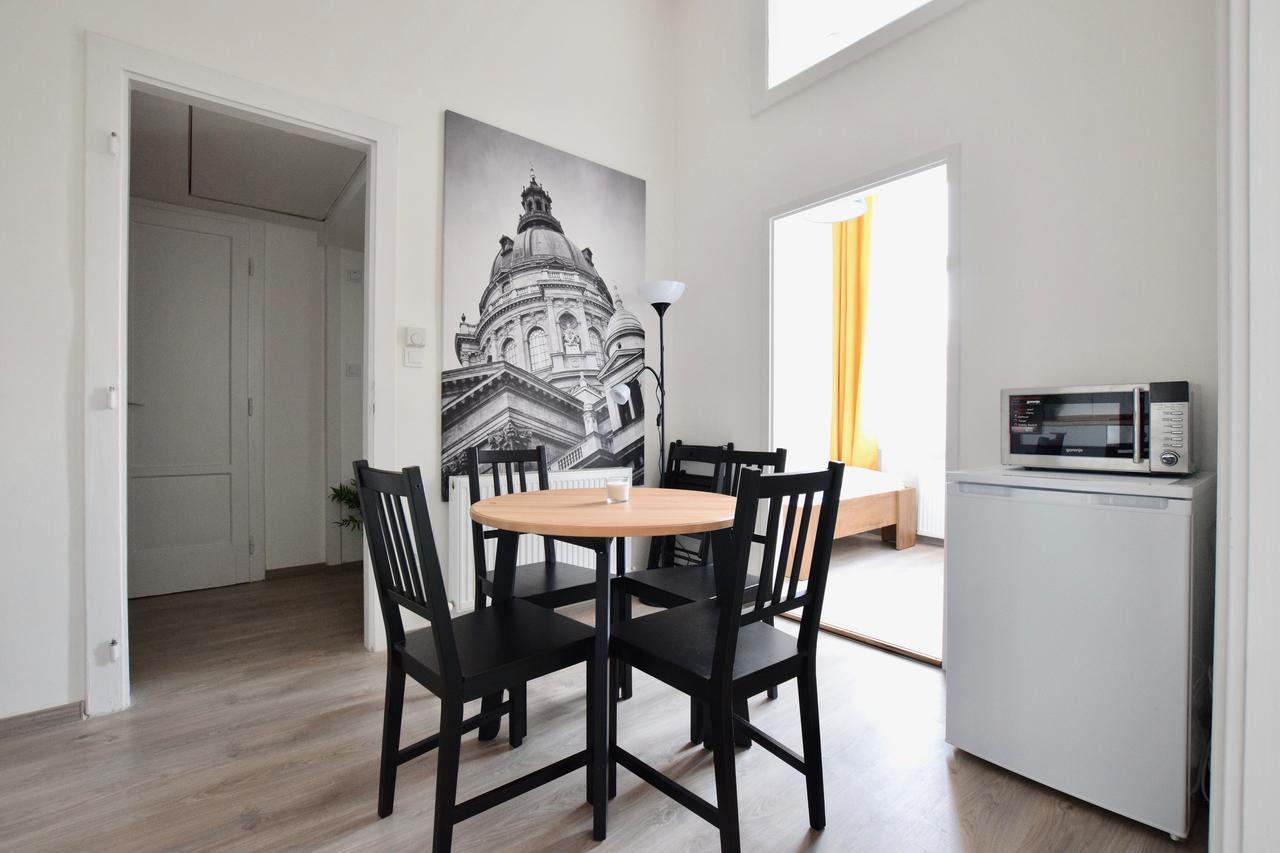 בודפשט Standard Apartment By Hi5 - Bazilika Suite מראה חיצוני תמונה